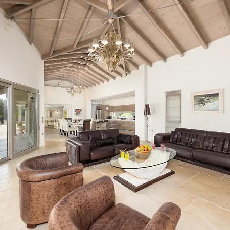 Pomegranate Tree 빌라