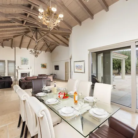 Pomegranate Tree Kateleios